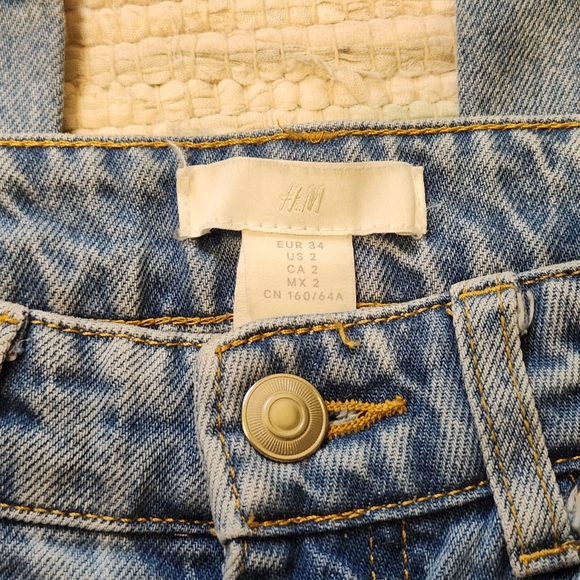 H&M Hight Waist Straight Leg Jean Size 2 - Picture 7 of 7